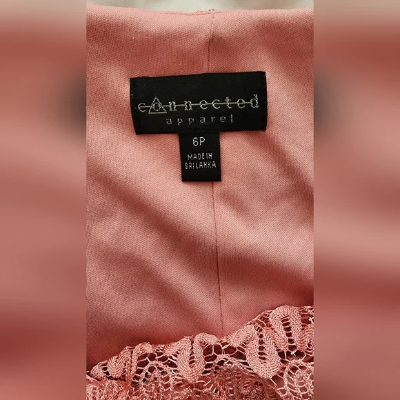 Dress - Picture 3 of 3